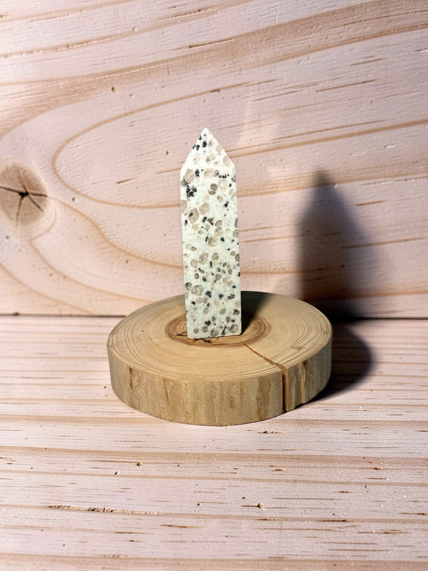 Kiwi Jasper tower
