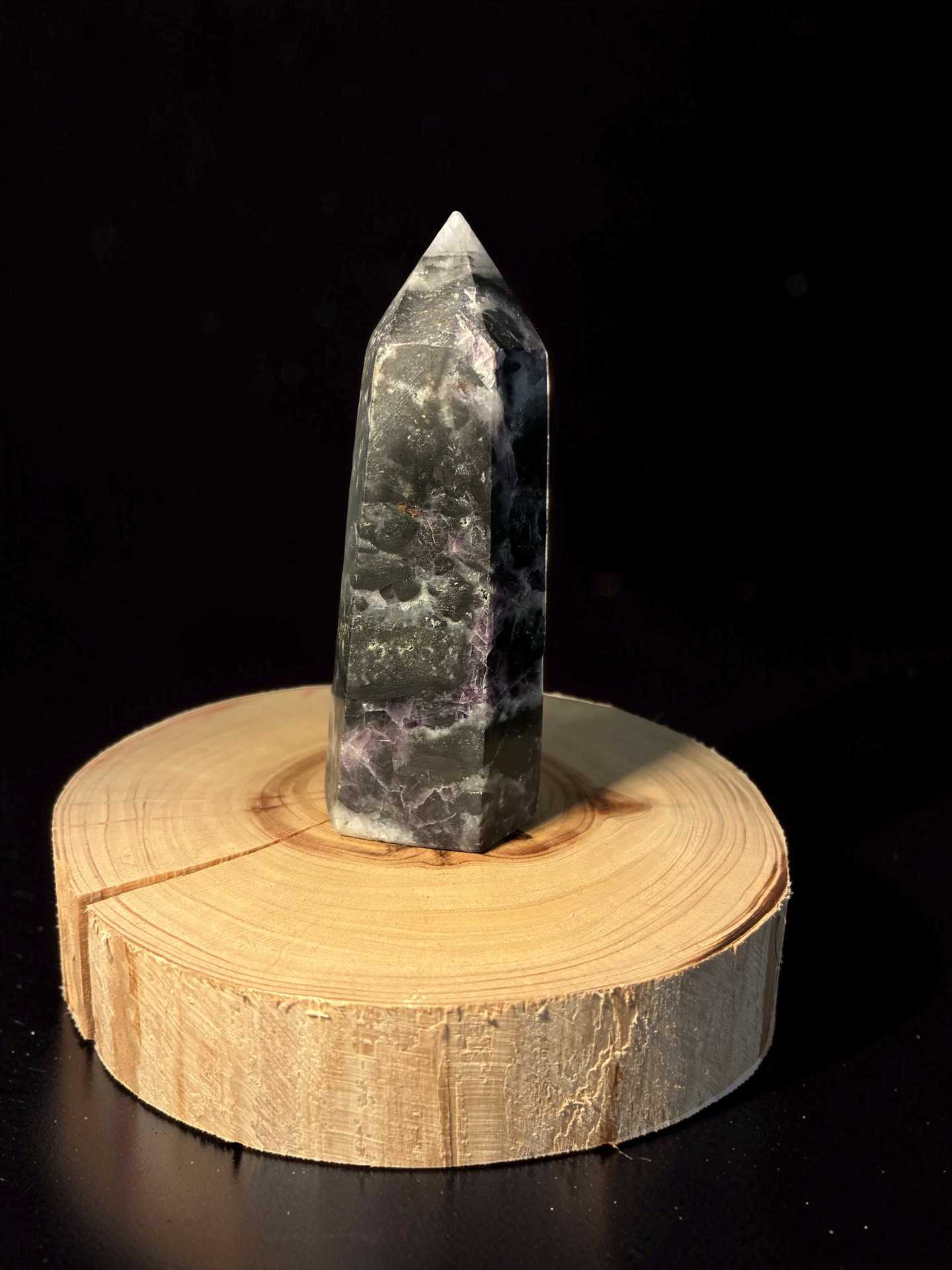 Sphalerite with Purple Fluorite tower