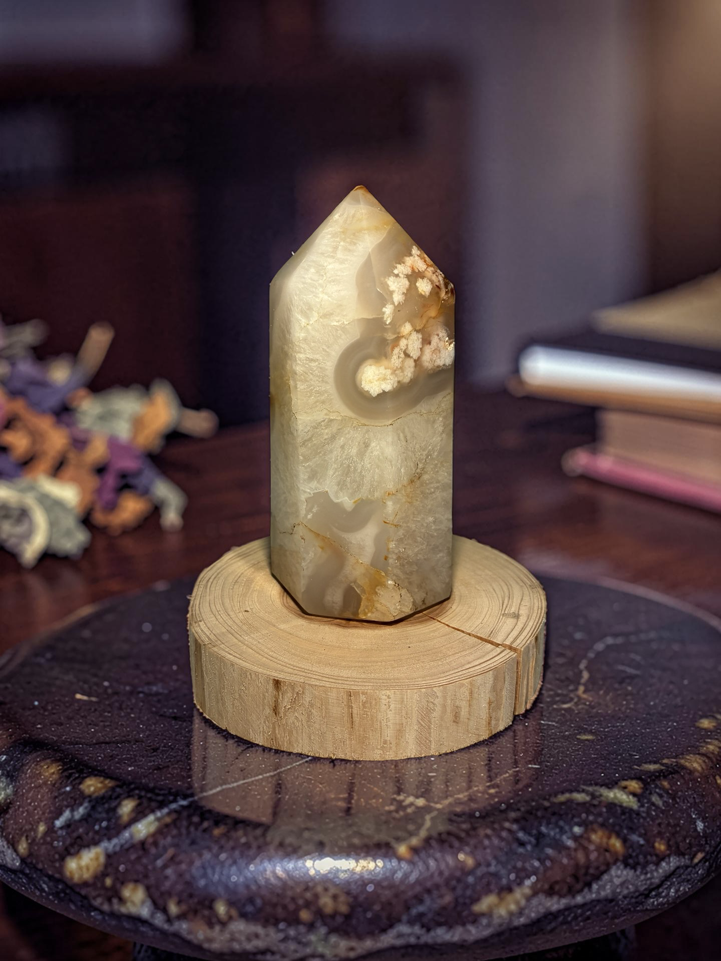 Flower Agate tower