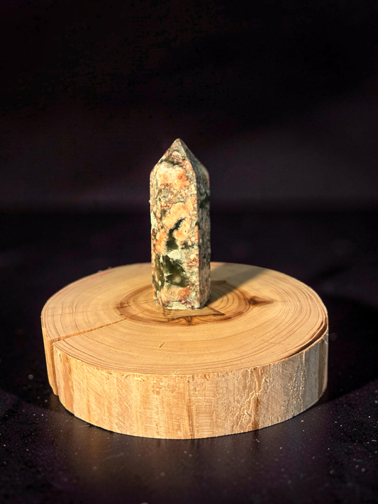 Black Flower Agate tower
