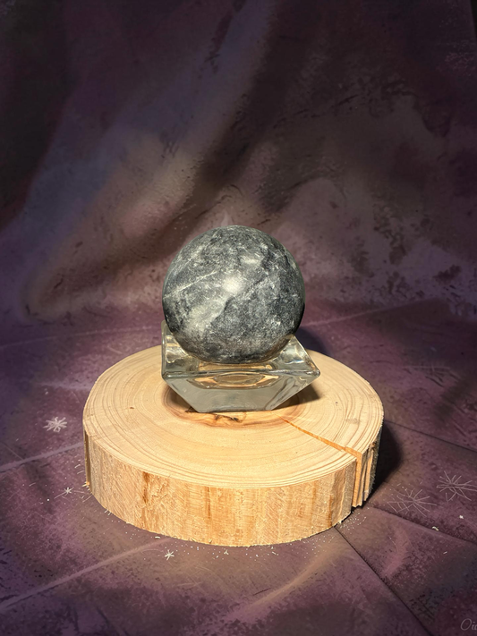 Grey Jadeite sphere