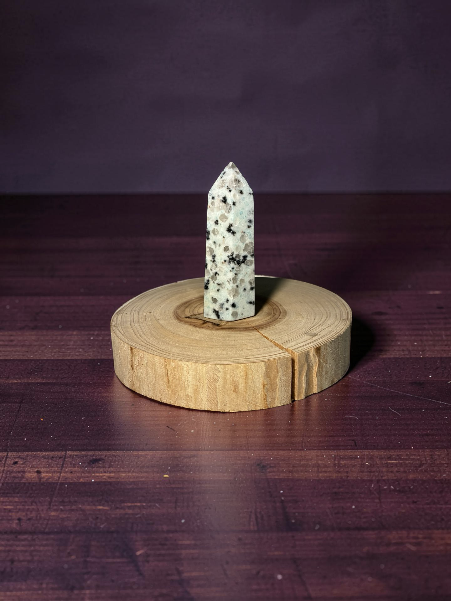 Kiwi Jasper tower