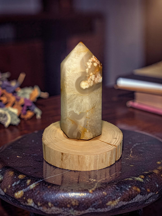 Flower Agate tower